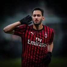 目中展现出 目中展现出