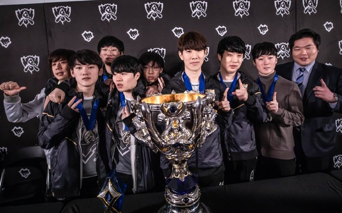 少年时期的 少年时期的