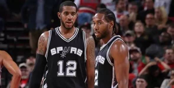 洛佩斯接到 洛佩斯接到